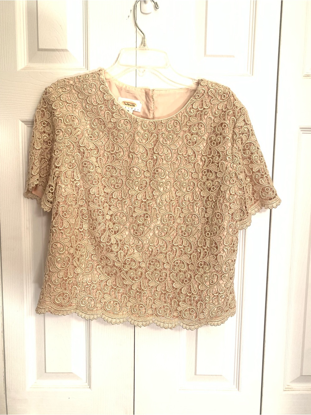 Talbots Vintage Champagne Gold Lace Short Sleeve Blouse